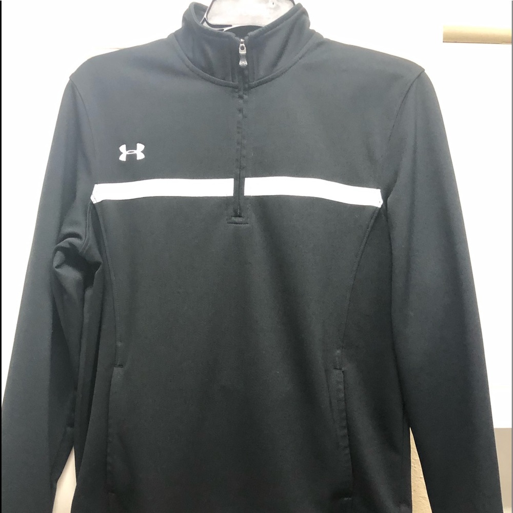 Women’s Under Armour Pullover hoodie